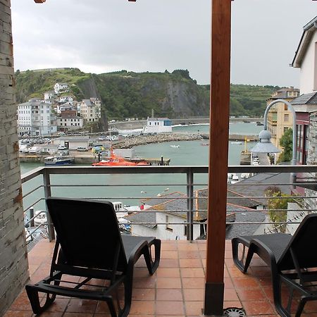 Apartamentos Turisticos Vistademar Luarca Exterior photo