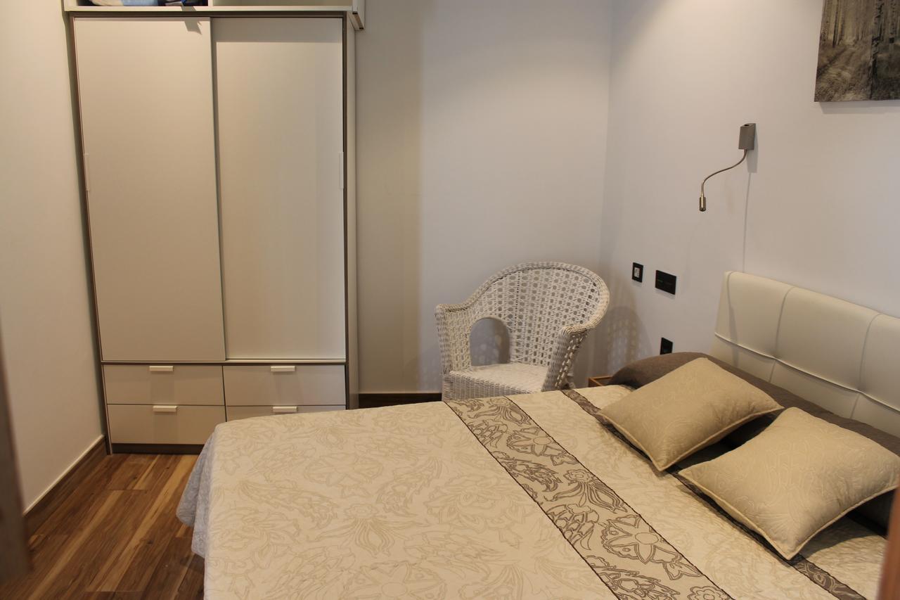 Apartamentos Turisticos Vistademar Luarca Exterior photo